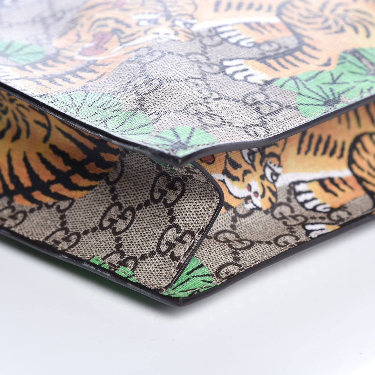 GG Supreme Monogram Bengal Vertical Tote Beige Yard