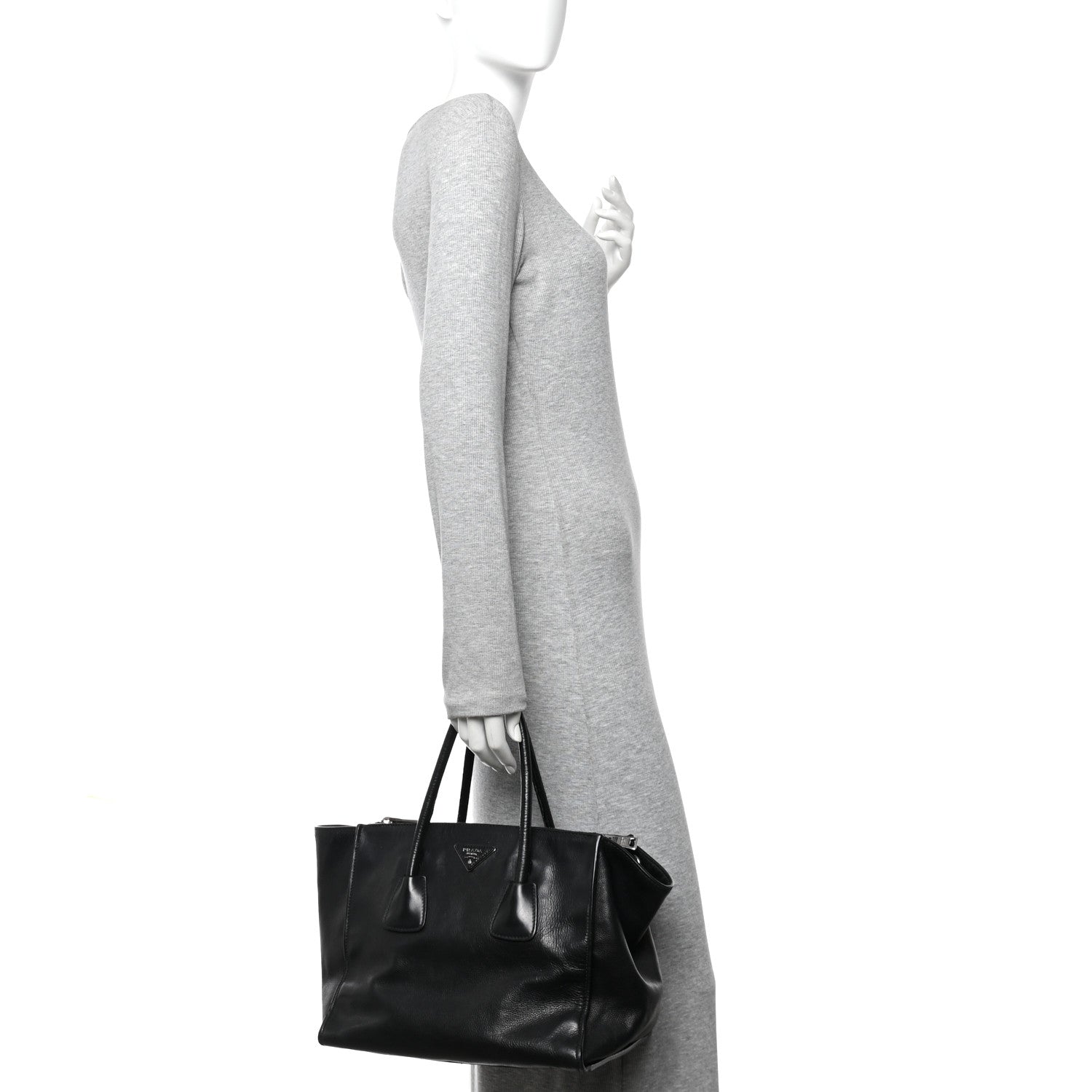 Prada Glace Calf Twin Pocket Tote Black 1847269 – FASHIONPHILE