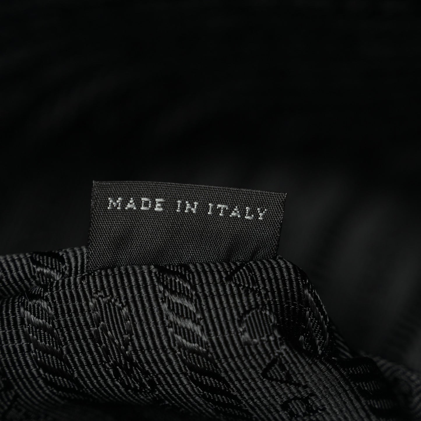 Saffiano Lux Large Tote Black