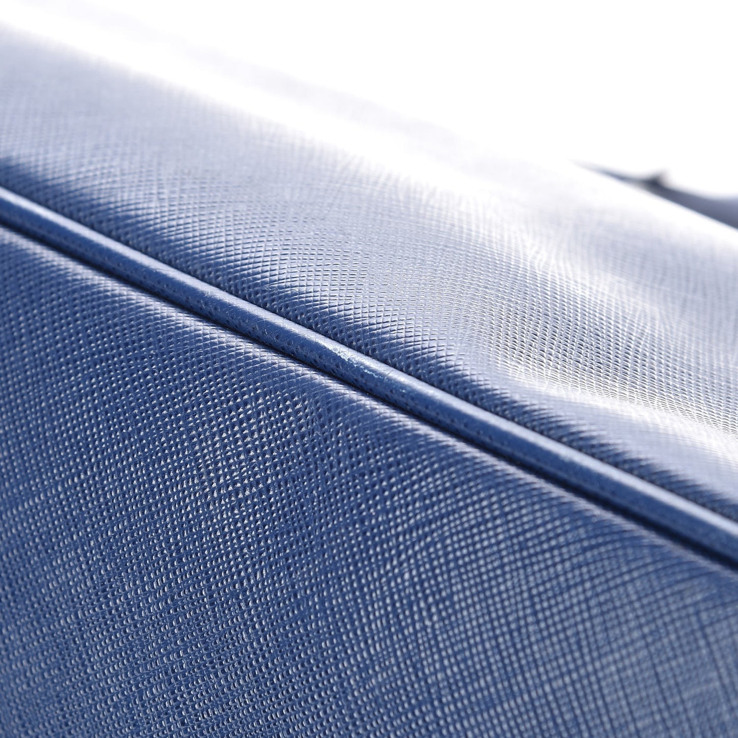 Saffiano Lux Large Tote Bluette