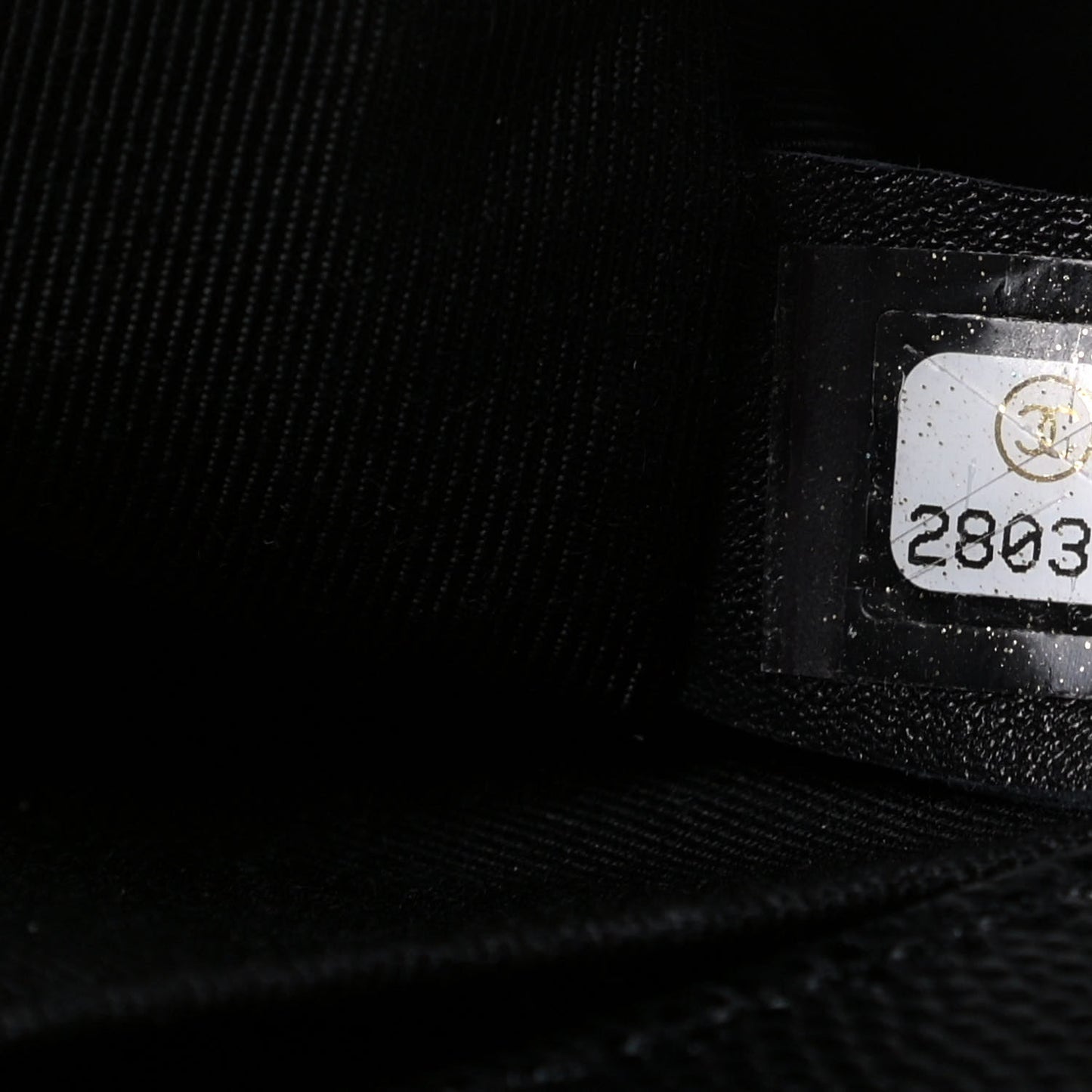 Caviar Quilted Medium Boy Flap Black