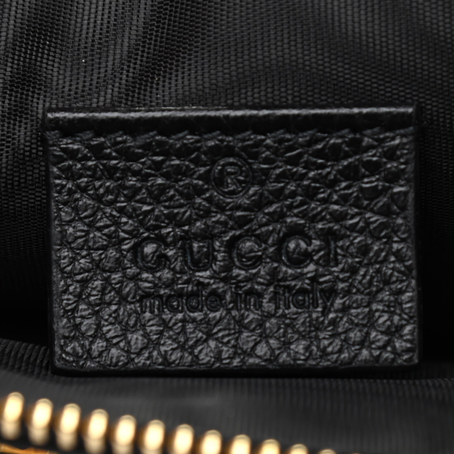 Gucci Grainy Calfskin Zumi Pouch Black 7 of 8