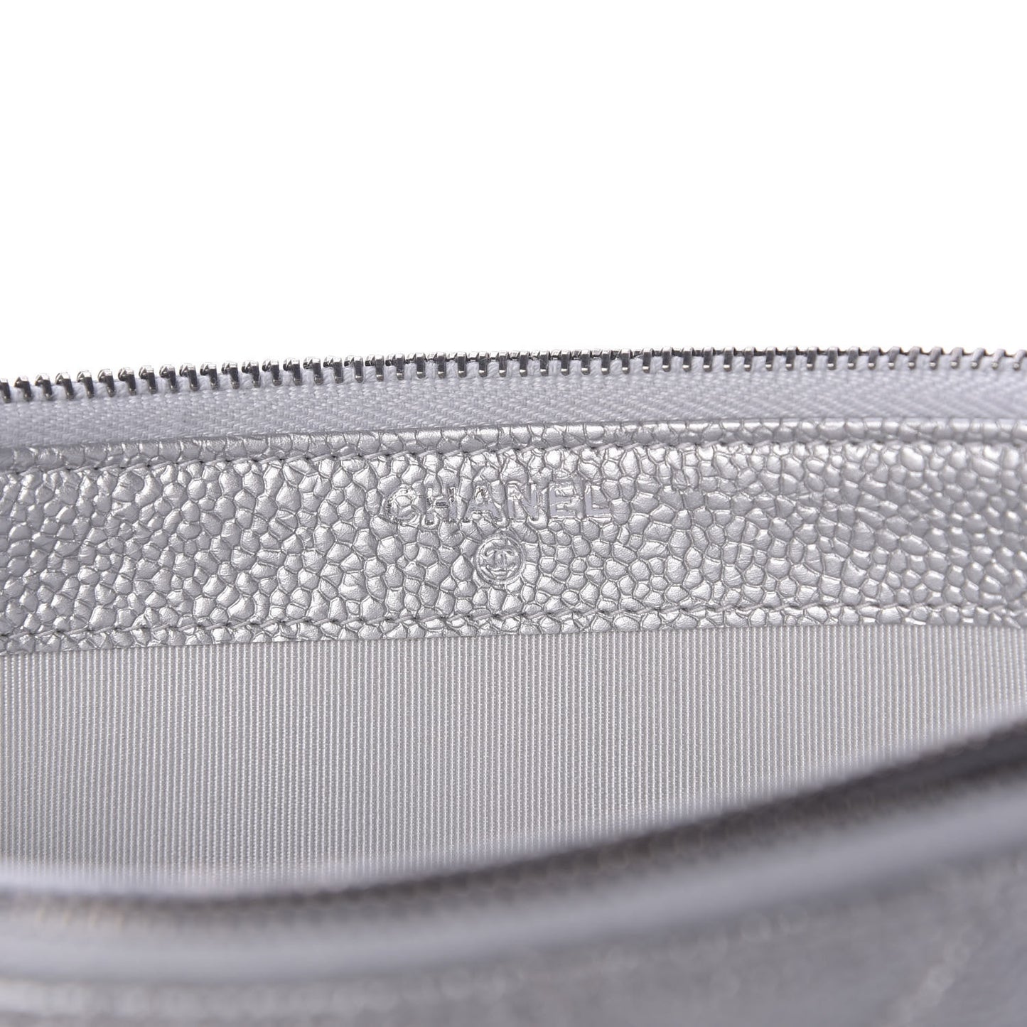 Metallic Caviar Quilted Small Clutch With Chain Silver