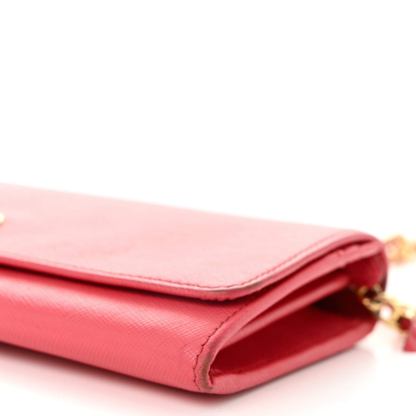 Saffiano Metal Oro Chain Wallet Peonia