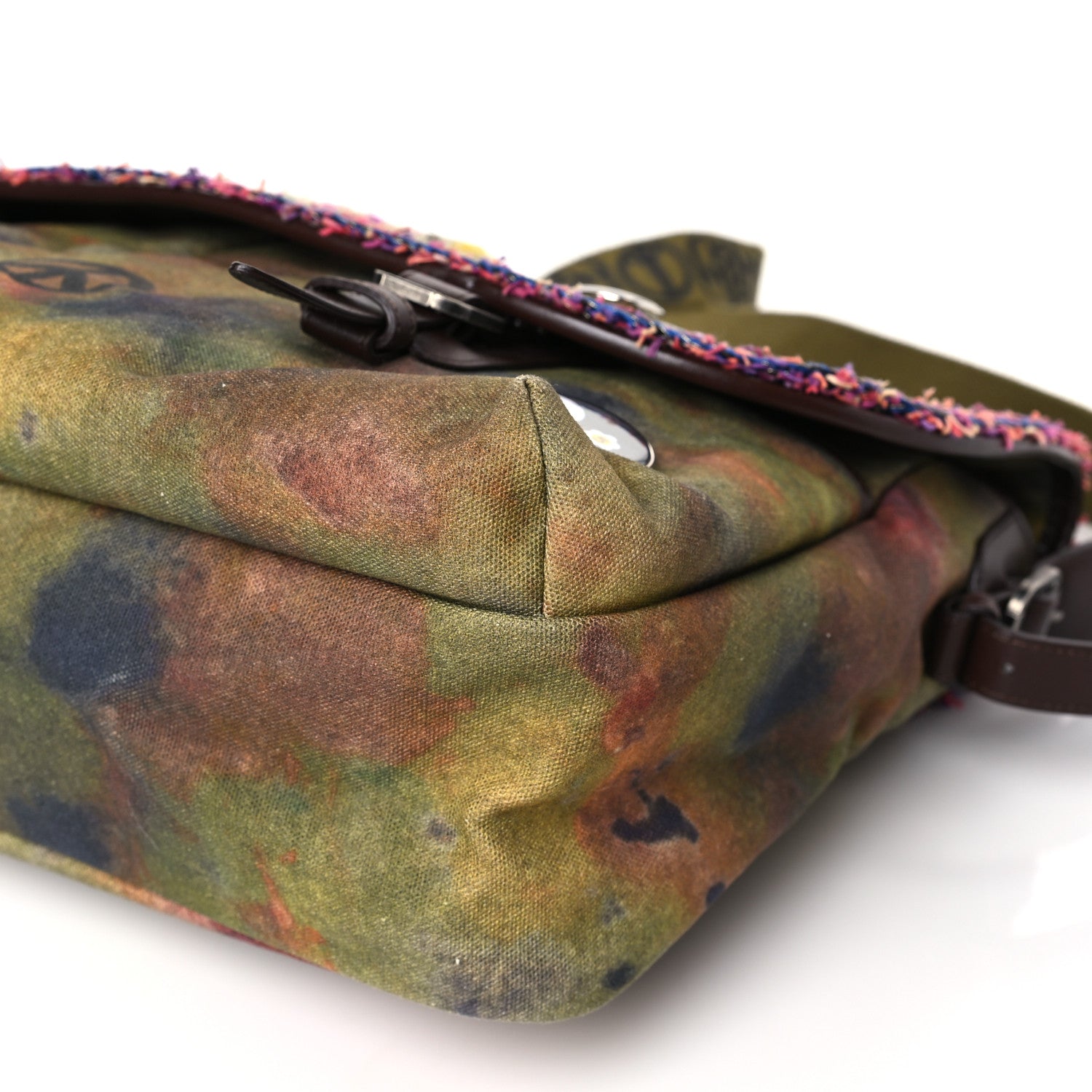Chanel Washed Toile Large Graffiti On The Pavements Messenger Khaki Multicolor 9 of 9