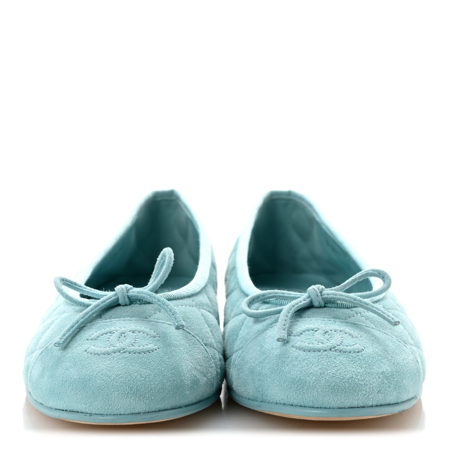 Suede Calfskin Quilted Cap Toe CC Ballerina Flats 39 Light Blue