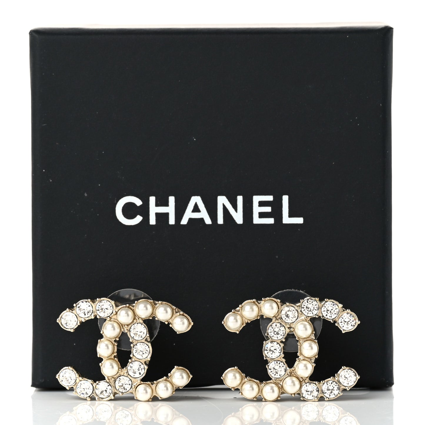 Crystal Pearl CC Dazzling Domino Earrings Gold