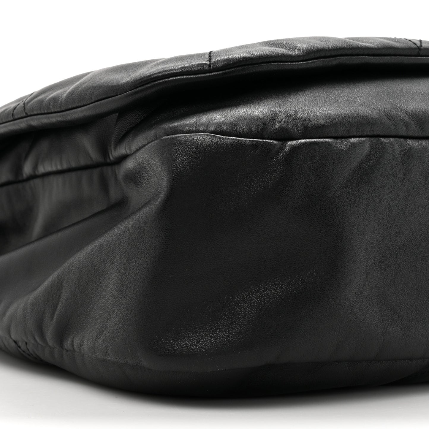 Lambskin Matelasse Monogram Large Jamie 4.3 Black
