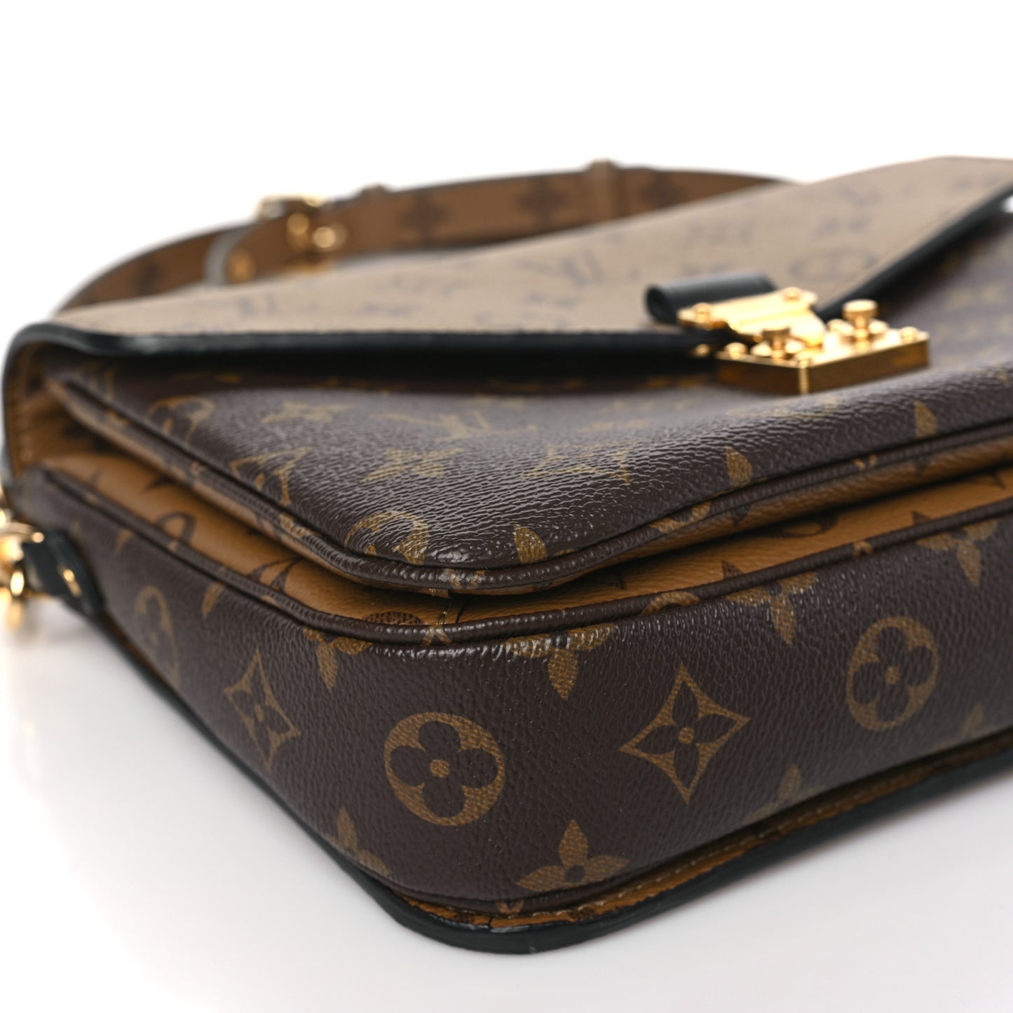 Reverse Monogram Pochette Metis