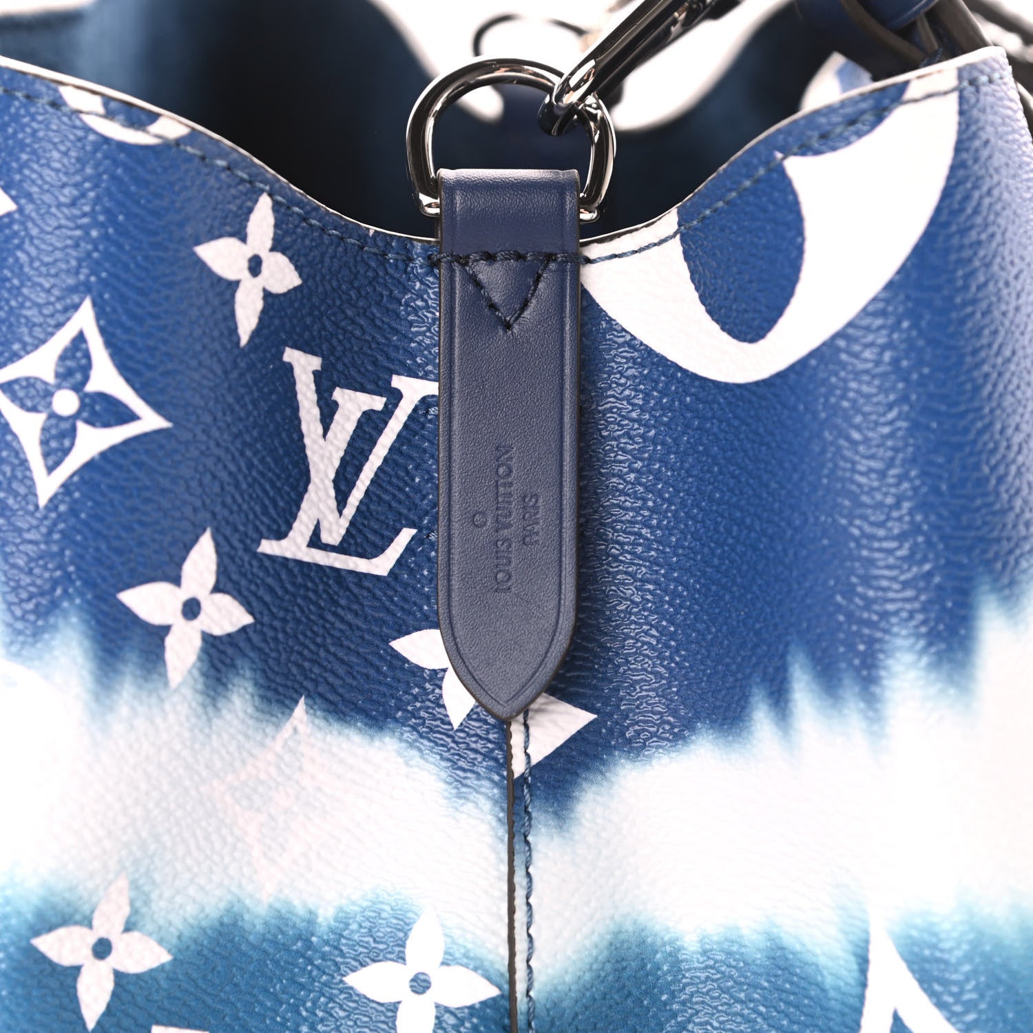 Louis Vuitton Monogram Escale Neonoe MM Blue 6 of 10