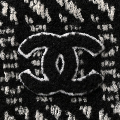 Chanel Wool CC Headband Black White 4 of 7