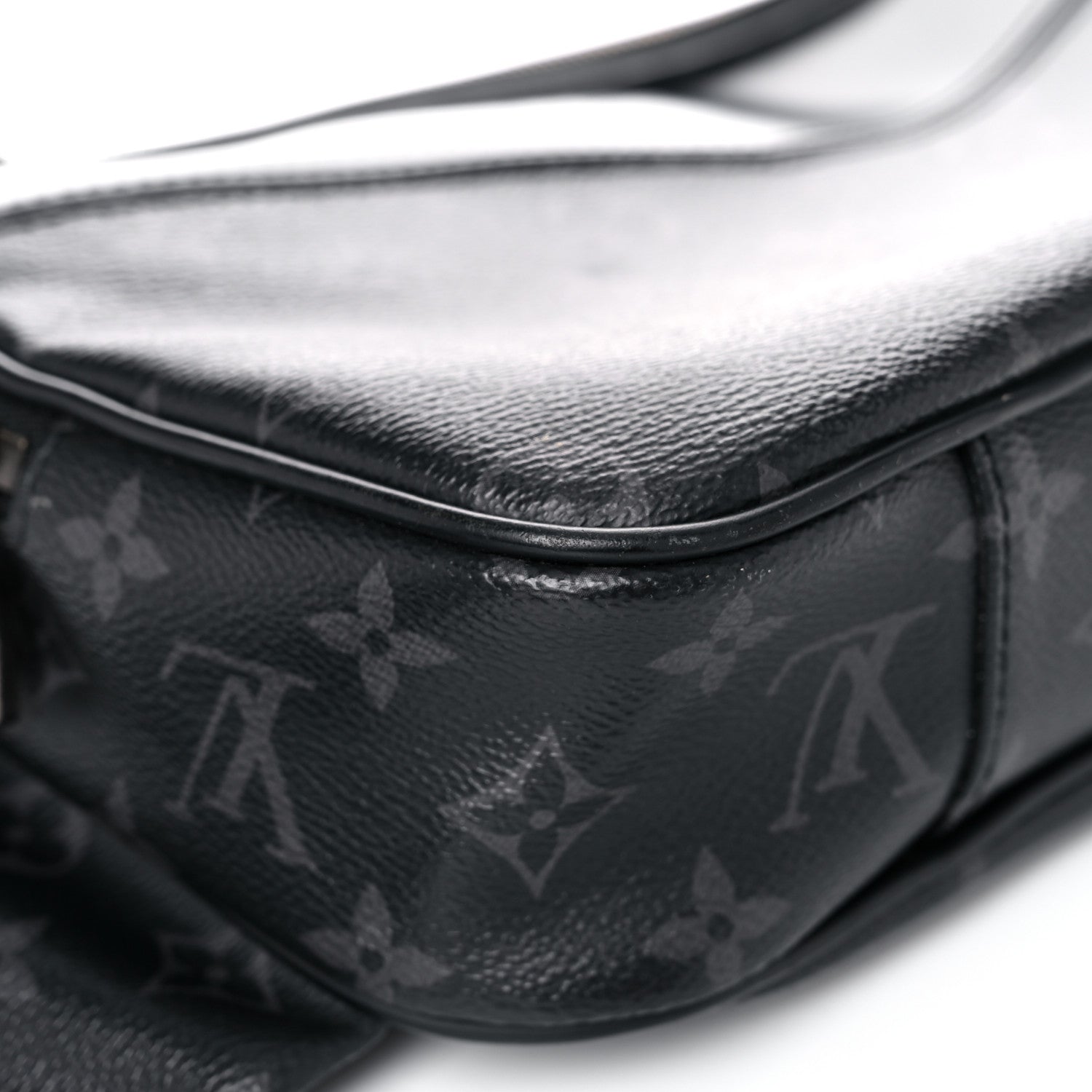Louis Vuitton Monogram Eclipse Explorer Bumbag 10 of 20