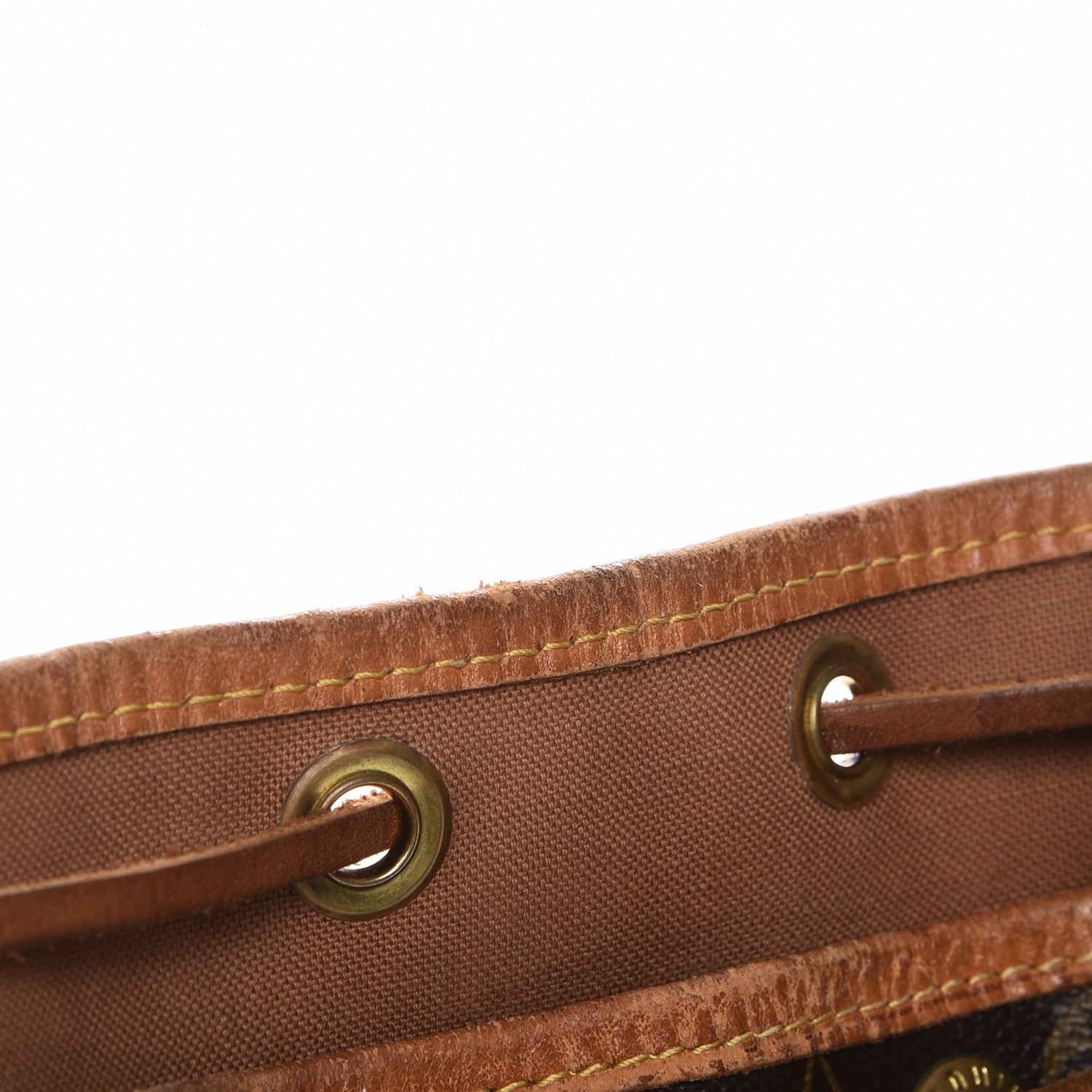 Louis Vuitton Monogram Petit Noe 10 of 17