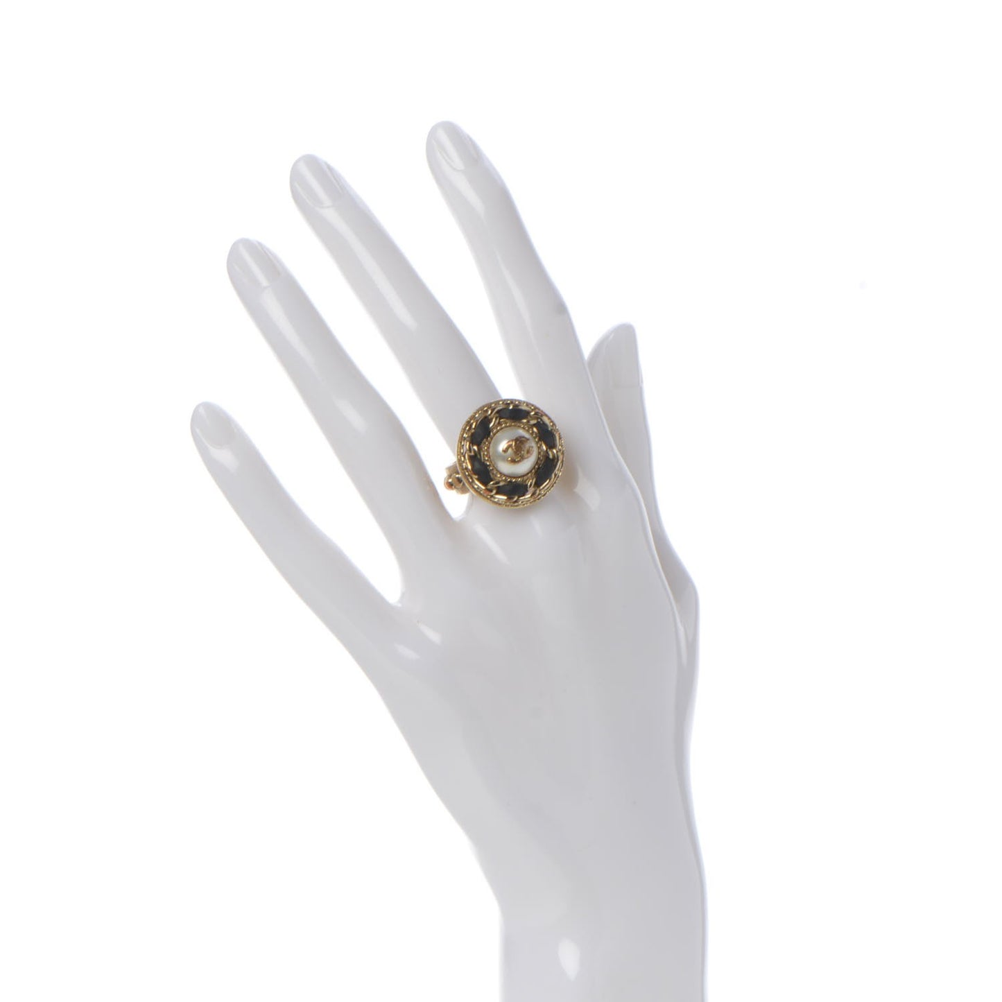 Pearl Lambskin CC Chain Ring Gold 6.5