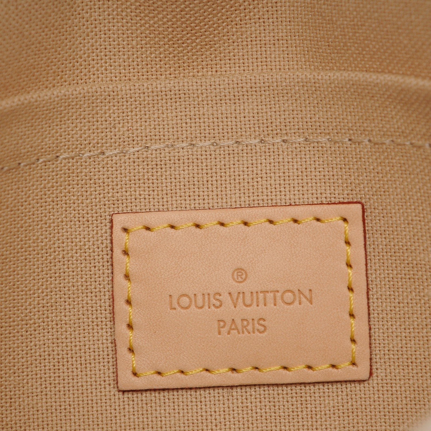 Louis Vuitton Damier Azur Favorite PM 7 of 9
