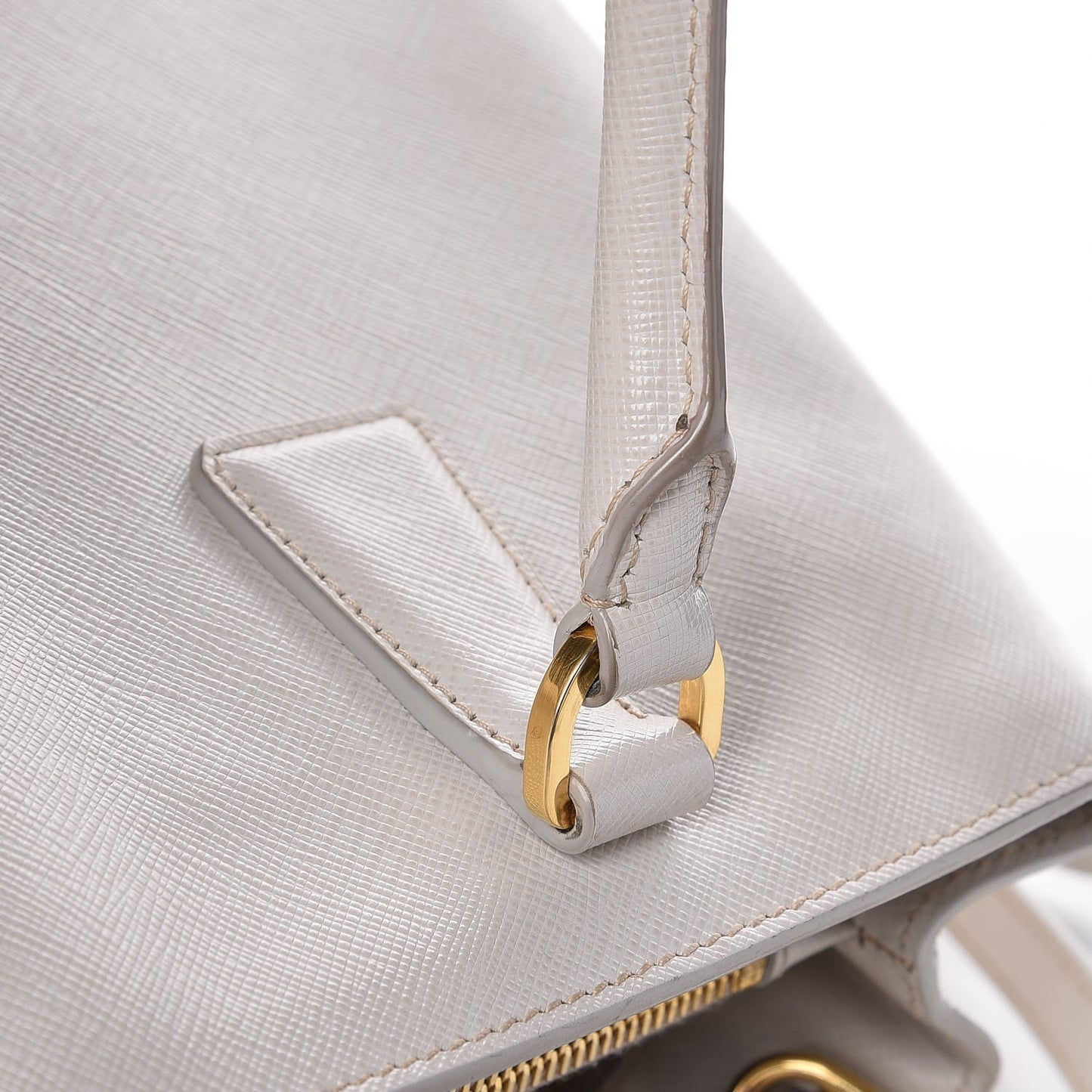Saffiano Lux Medium Tote Talco