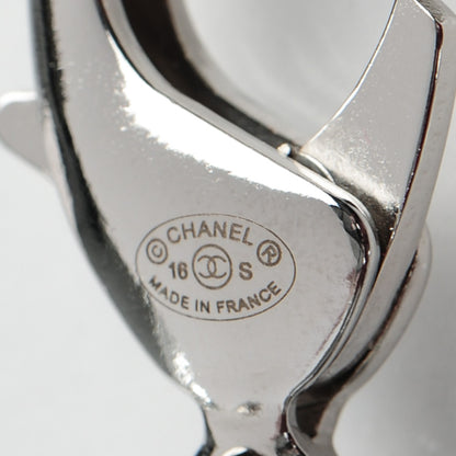 Chanel Resin Pearl CC Airplane Keychain Black White 5 of 5