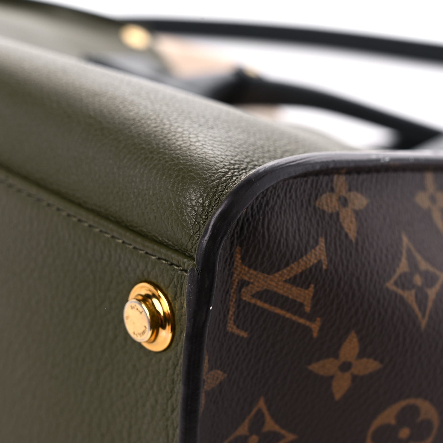 Calfskin Monogram On My Side MM Laurier Green Toffee Latte Beige