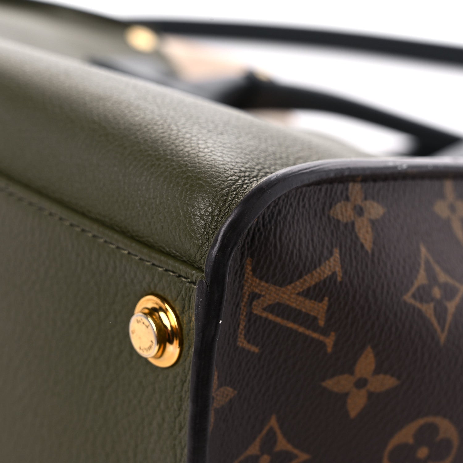 Louis Vuitton Calfskin Monogram On My Side MM Laurier Green Toffee Latte Beige 11 of 21