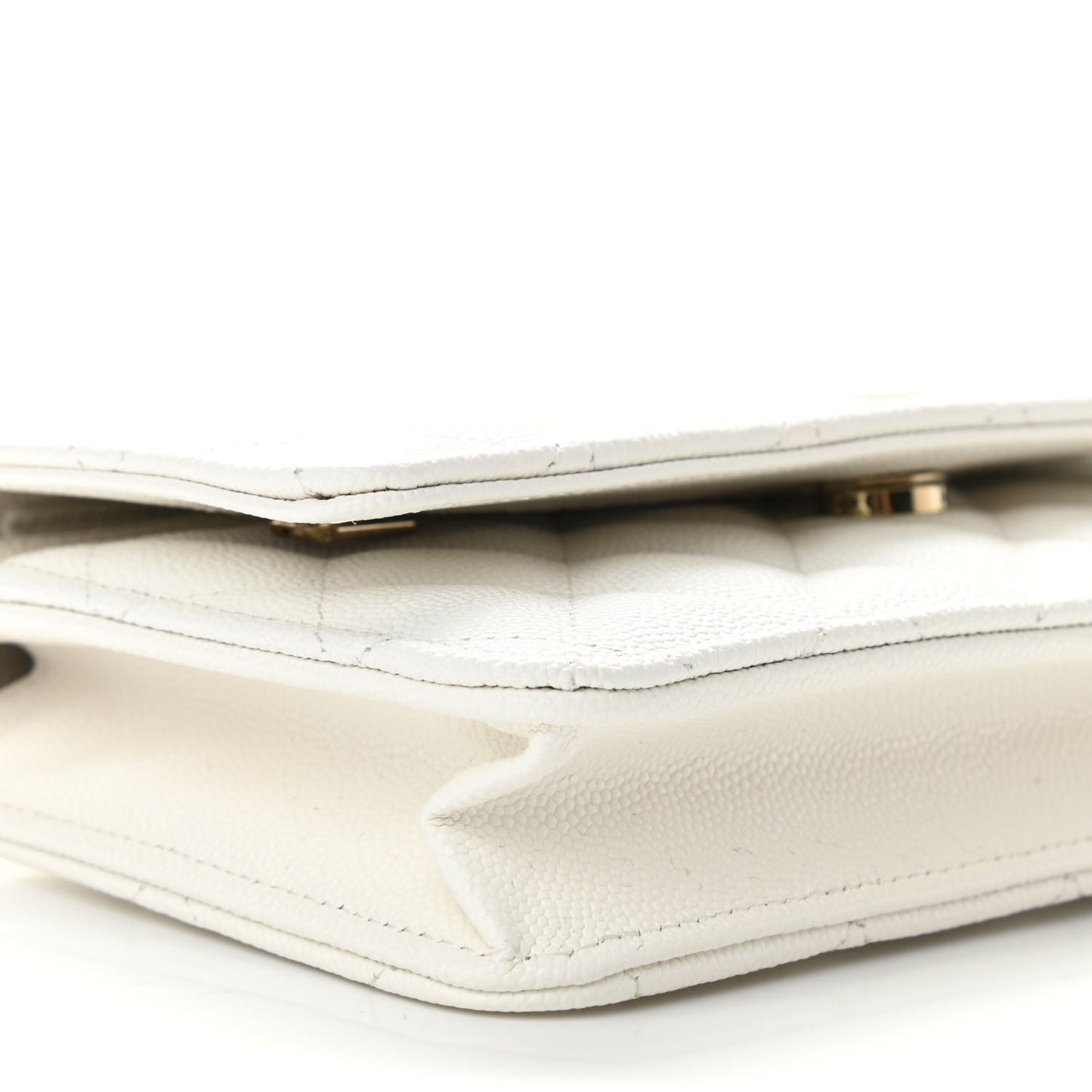 Caviar Quilted Wallet On Chain WOC White