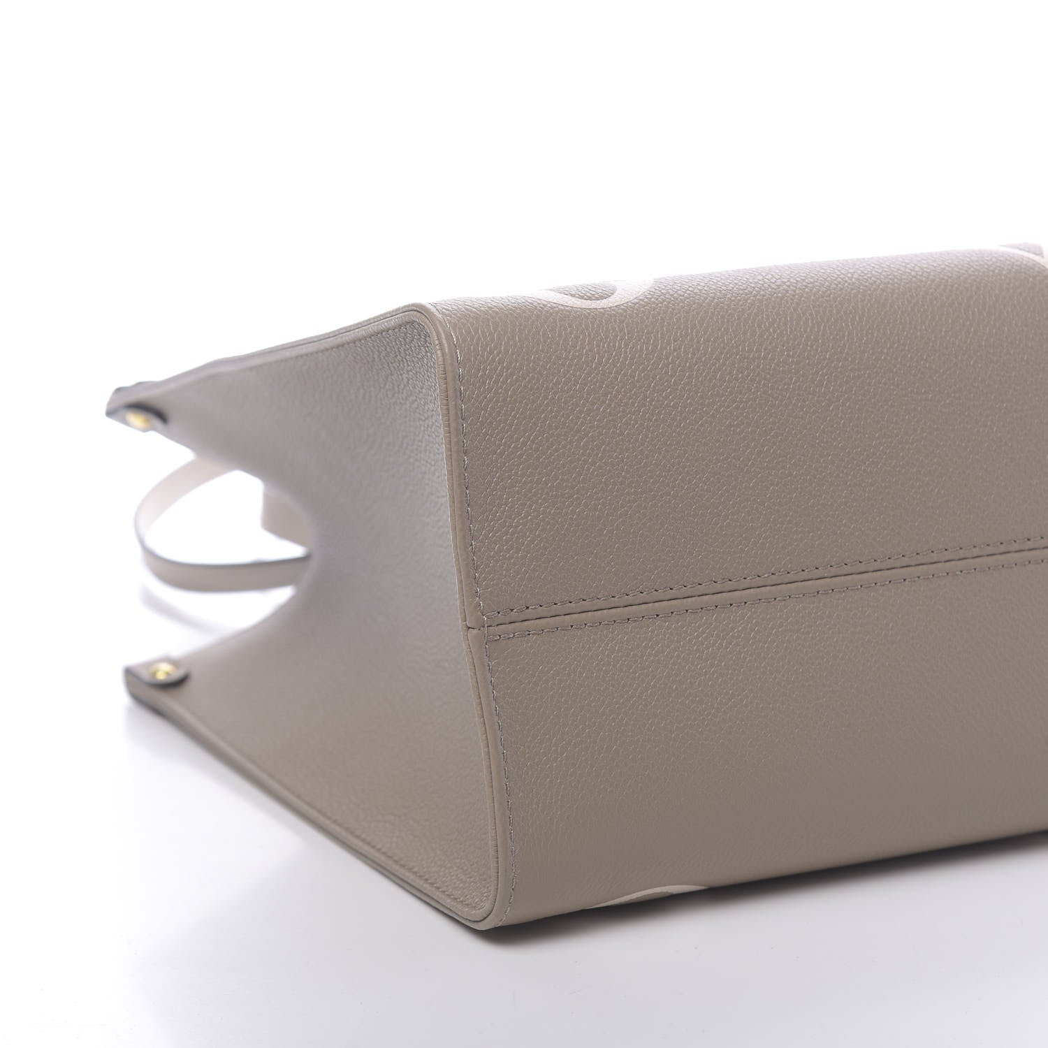 Louis Vuitton Empreinte Monogram Giant Onthego MM Tourterelle Creme 7 of 8
