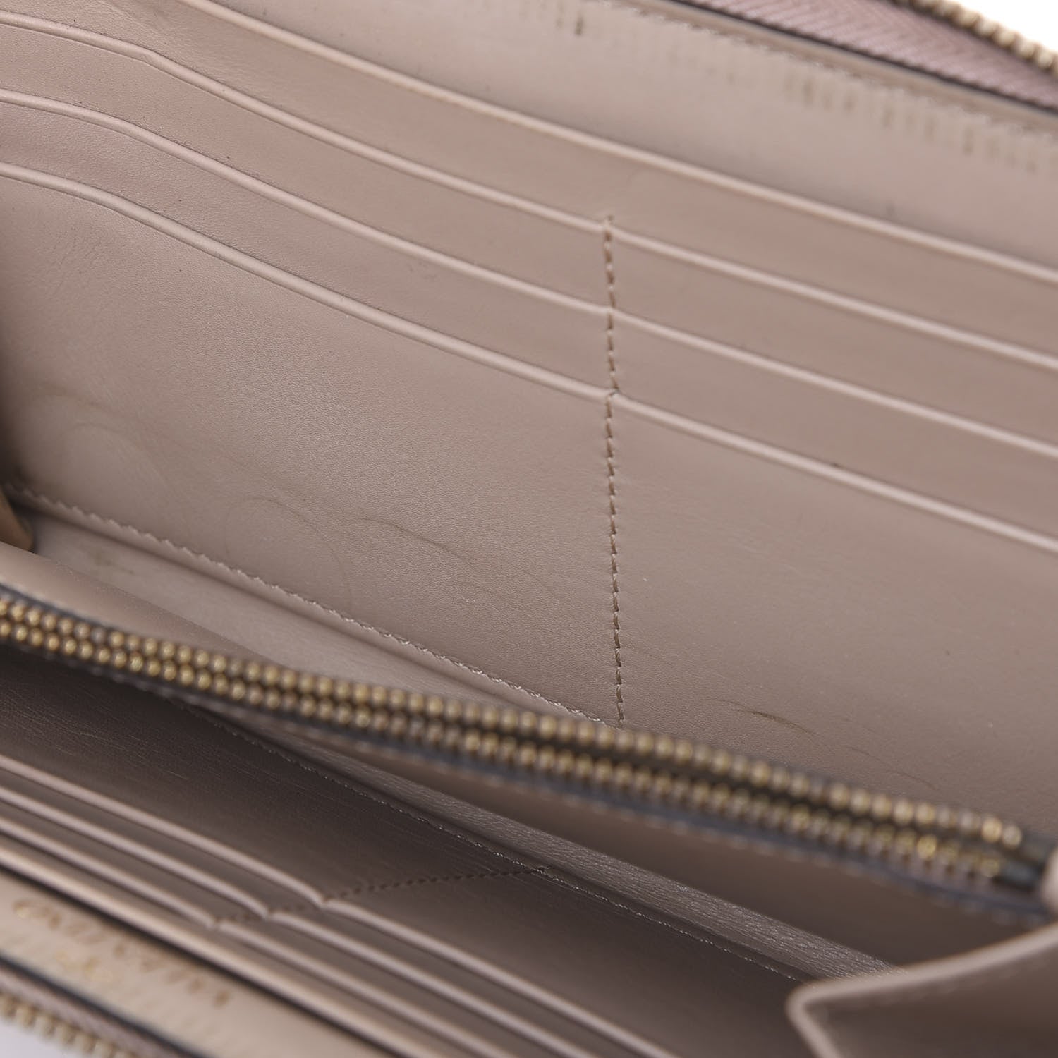 Valentino Garavani Calfskin Rockstud Zip Around Wallet Poudre 11 of 14