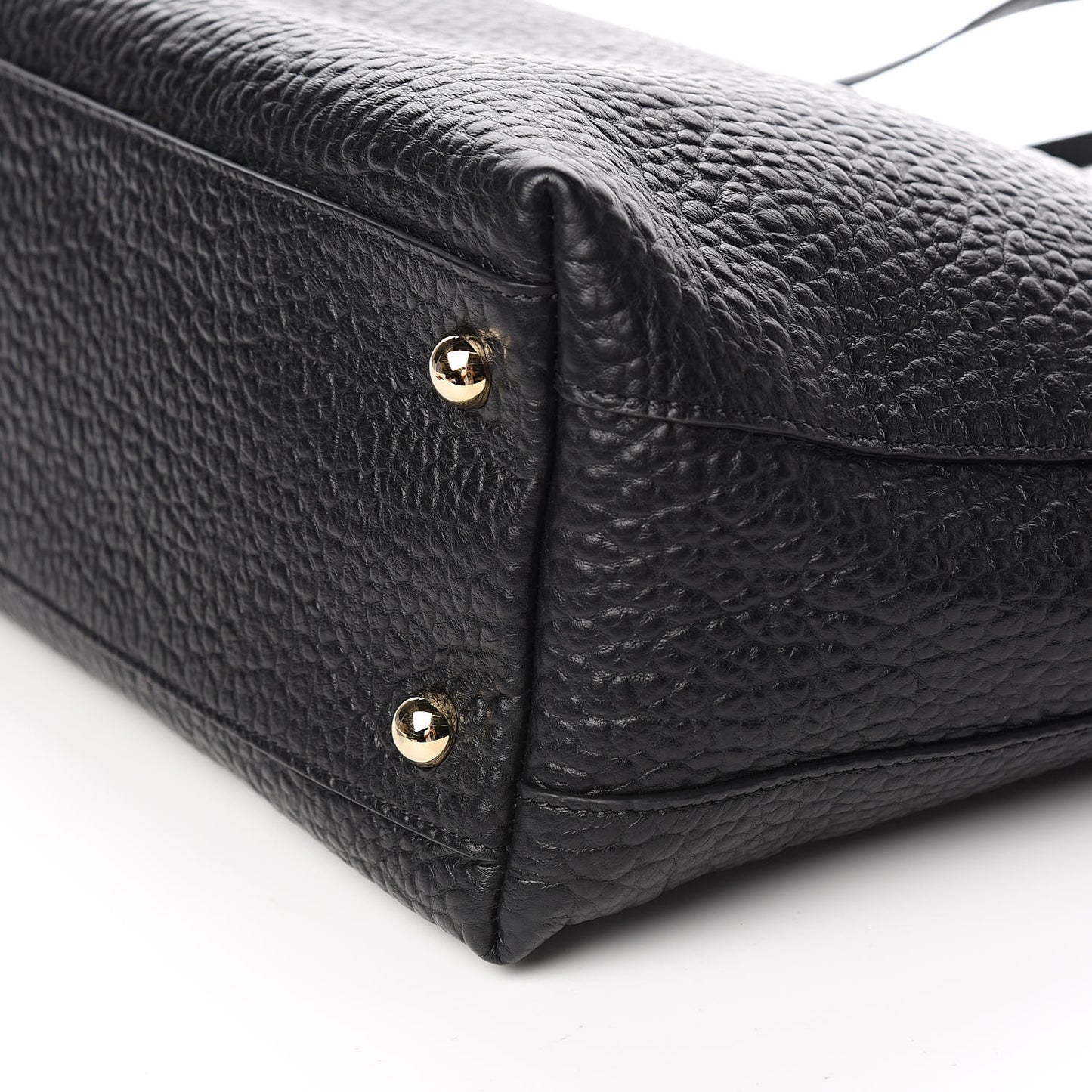 Signature Grain Calfskin Medium Welburn Tote Black