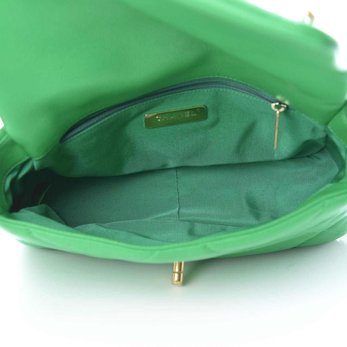 Lambskin Quilted Medium 19 Flap Green