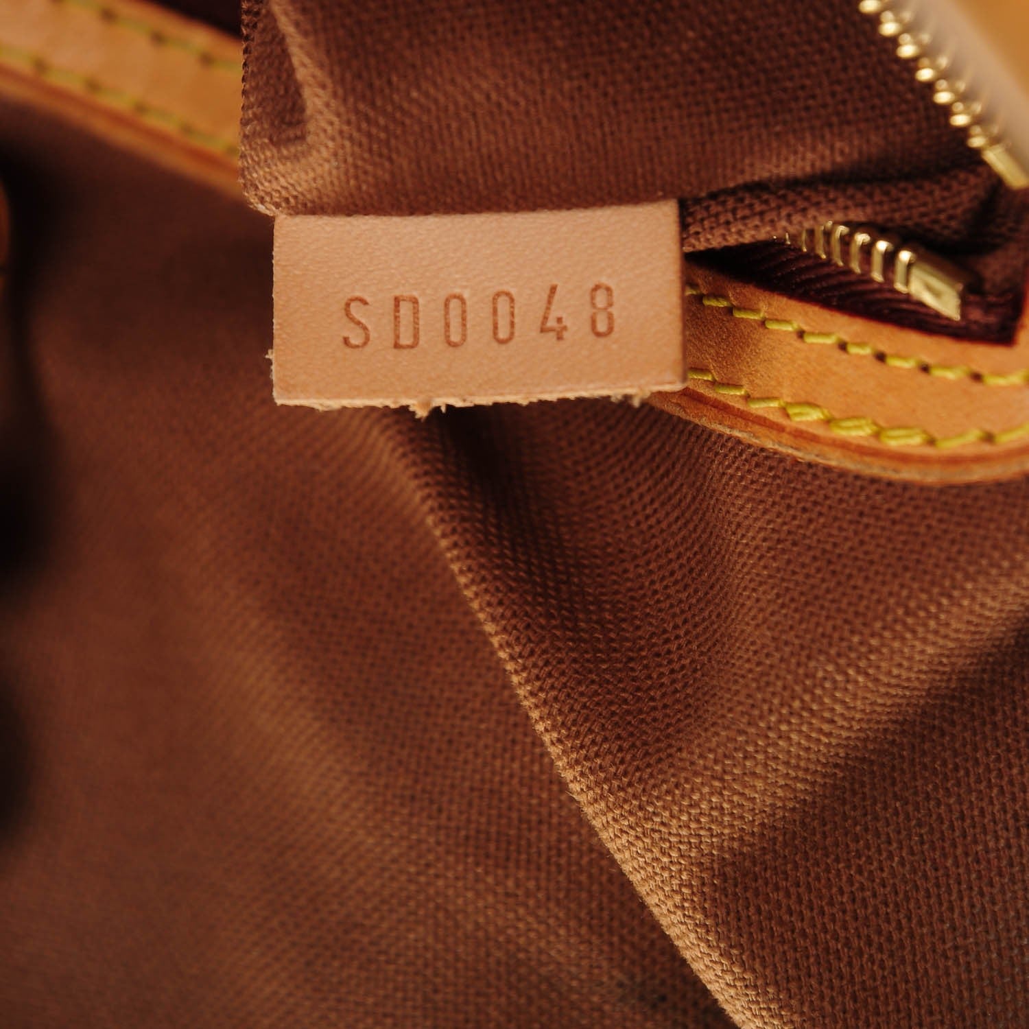 Louis Vuitton Monogram Batignolles Horizontal 10 of 14