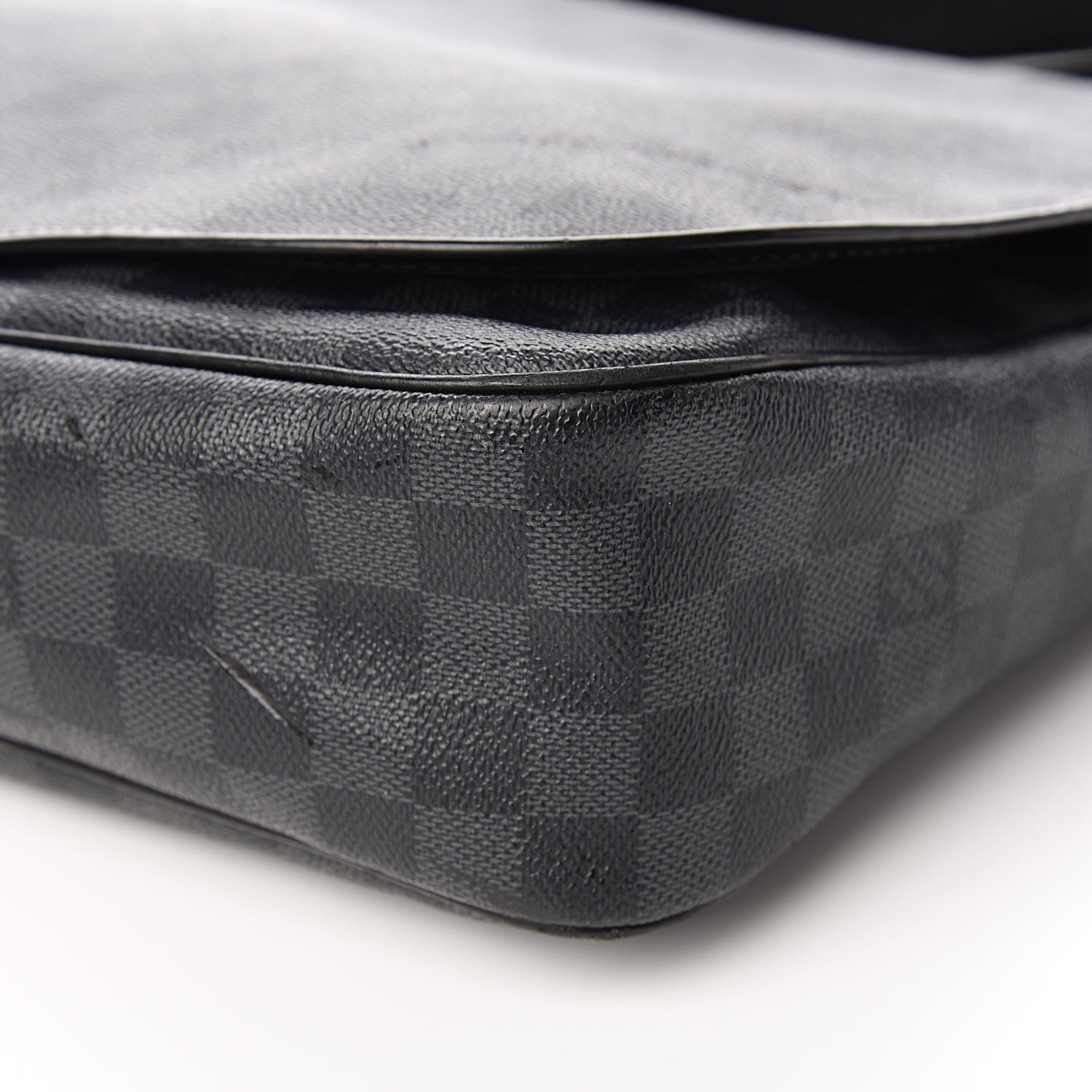 Louis Vuitton Damier Graphite Daniel GM 9 of 11