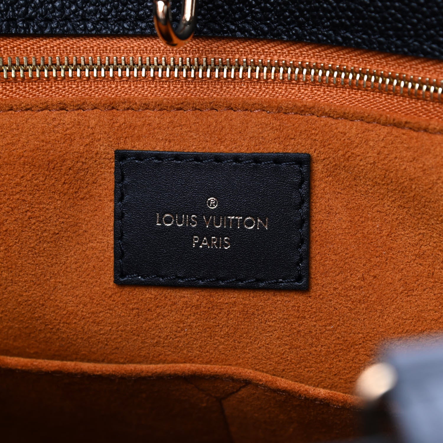 Louis Vuitton Empreinte Monogram Giant Onthego MM Black 5 of 7