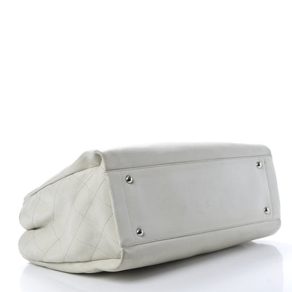 Chanel Caviar CC Tote White 4 of 20