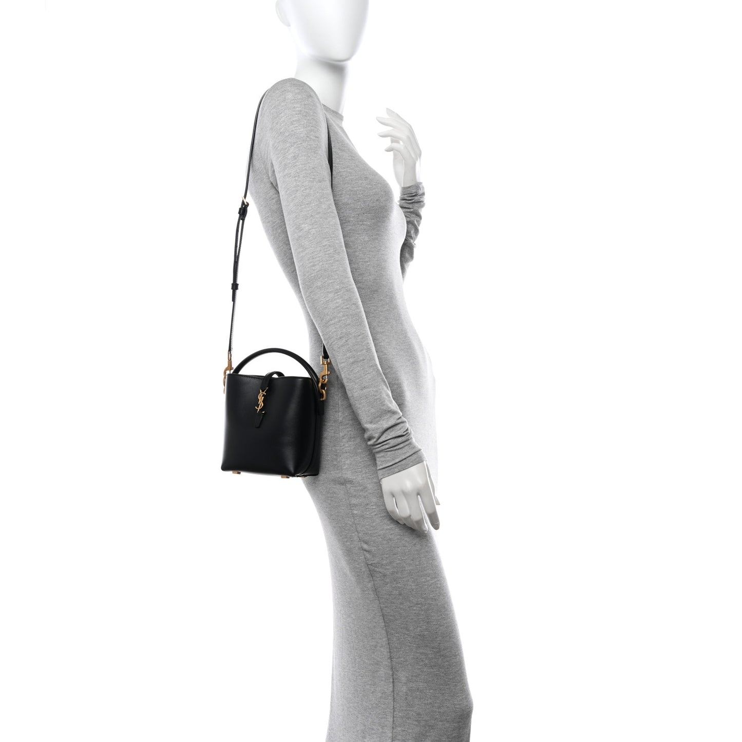Shiny Calfskin Le 37 Mini Bucket Bag Black