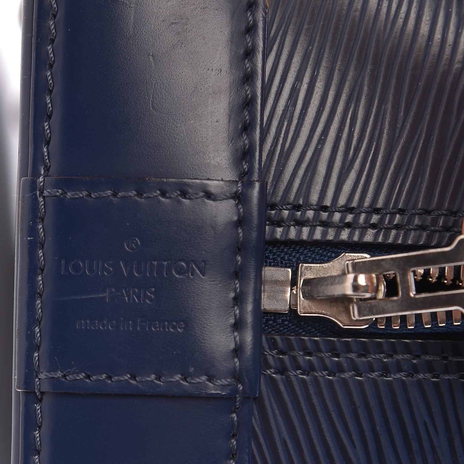 Louis Vuitton Epi Alma MM Indigo 6 of 15