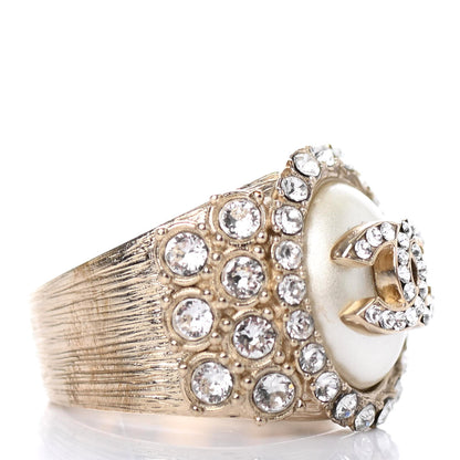 Chanel Pearl Crystal CC Ring 5.25 Gold Pearly White 4 of 4