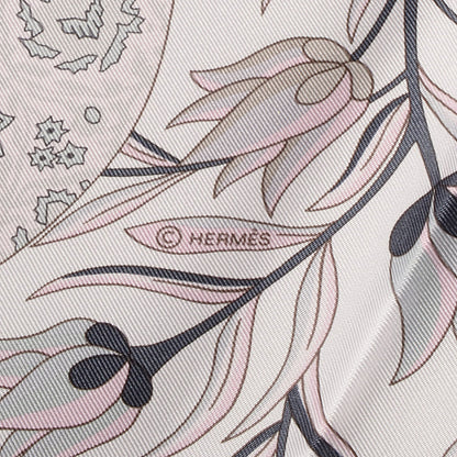 Hermes Silk Fleurs et Papillons de Tissus Scarf 90 Blanc Gris Rose Pale 5 of 5