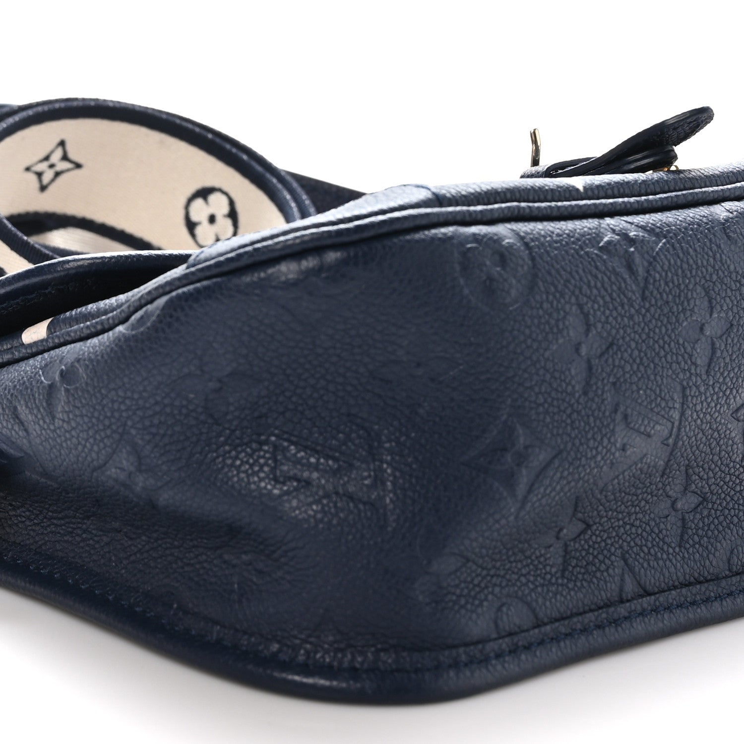 Louis Vuitton Empreinte Giant Monogram Diane Navy Creme 8 of 9