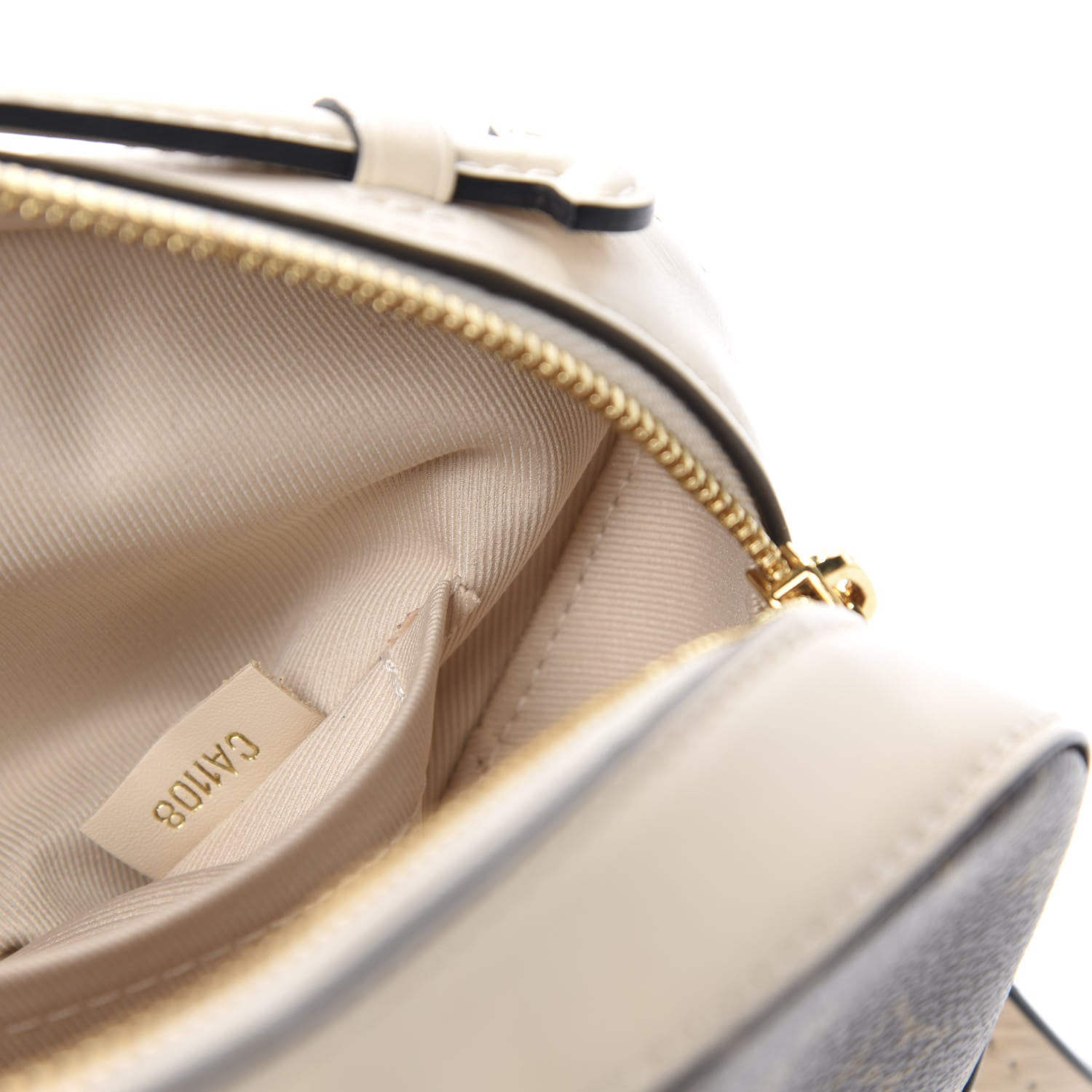 Louis Vuitton Monogram Saintonge Creme 9 of 10