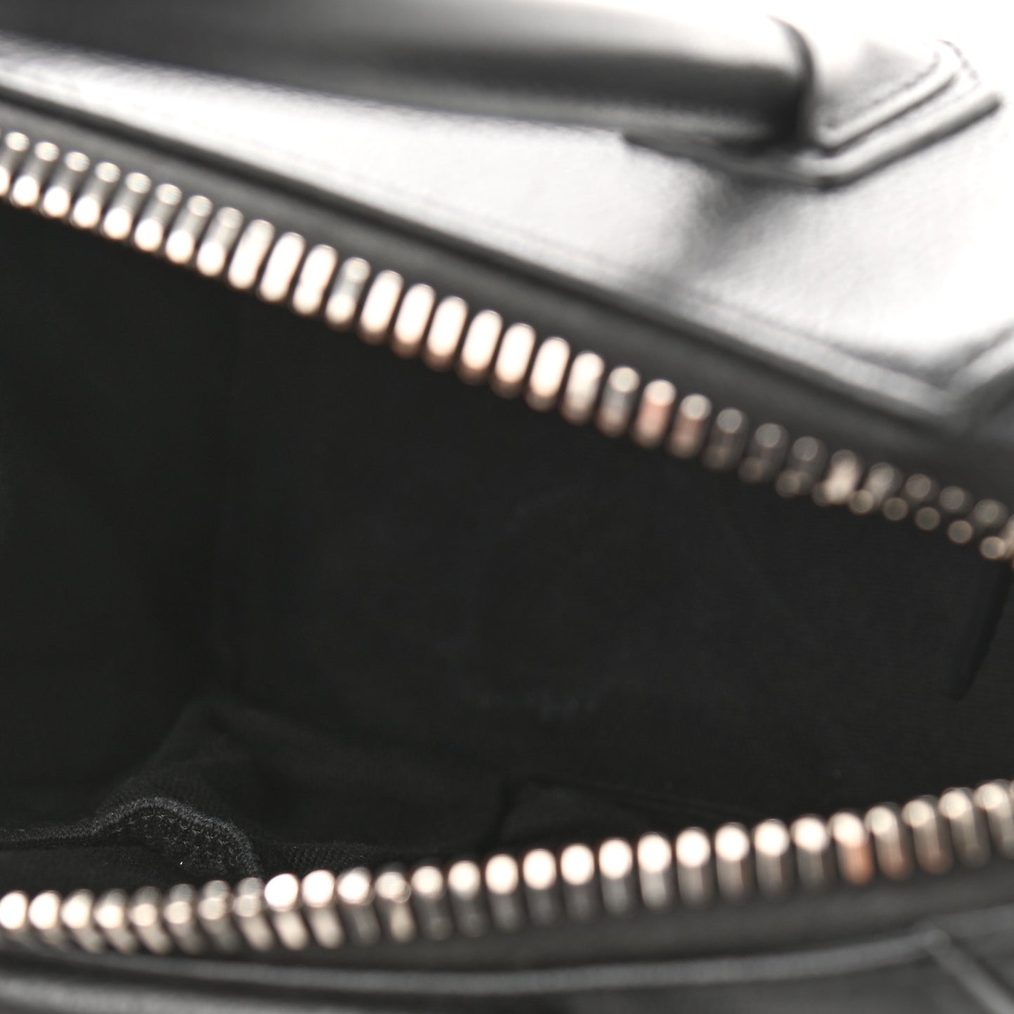 Sugar Goatskin Mini Antigona Black