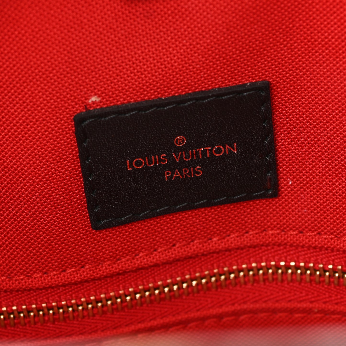 Reverse Monogram Giant Onthego MM