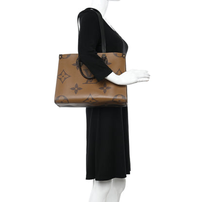 Louis Vuitton Reverse Monogram Giant Onthego MM 2 of 11