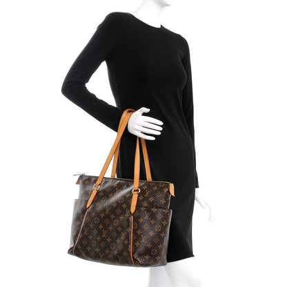 Louis Vuitton Monogram Totally MM 4 of 28