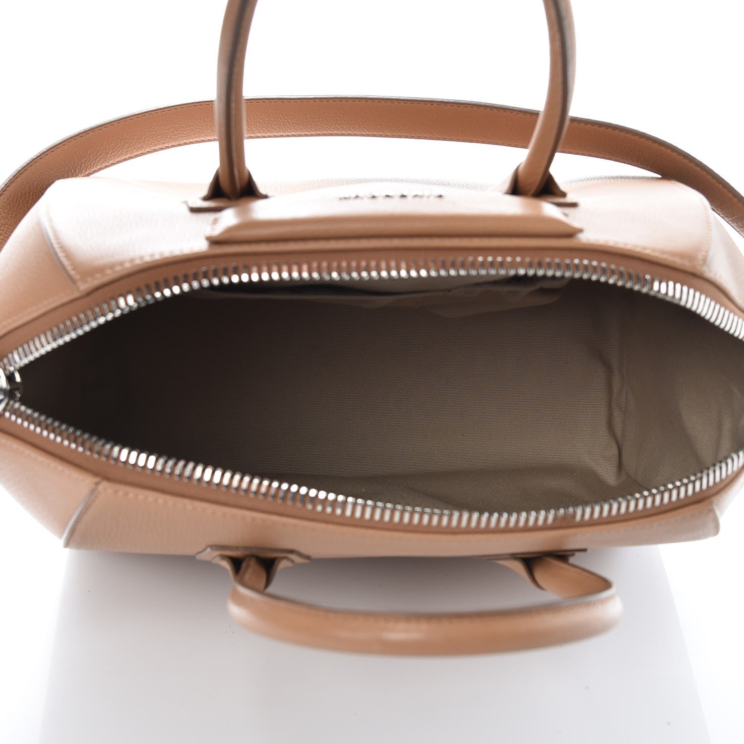 Givenchy Sugar Goatskin Medium Antigona Medium Beige 5 of 8