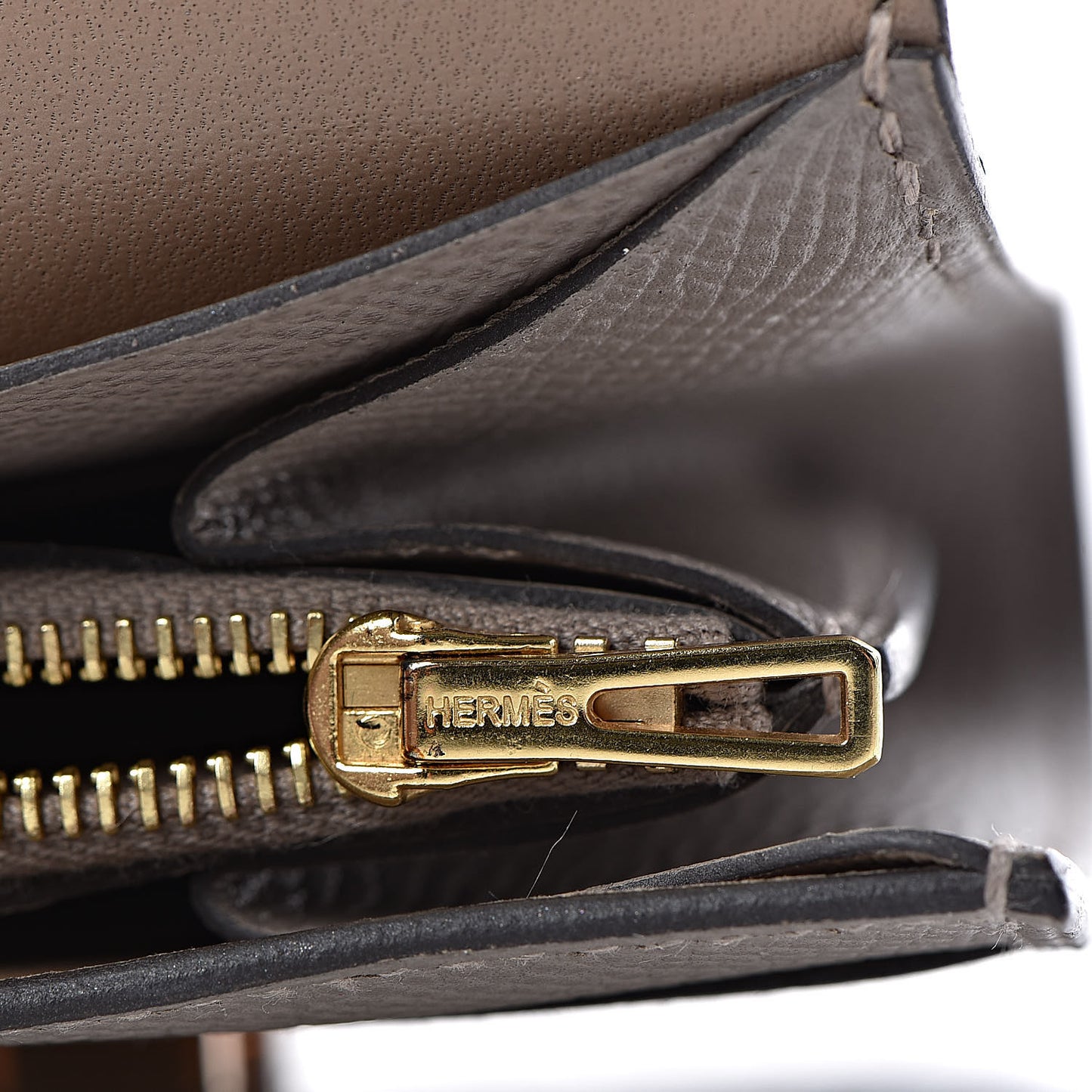 Epsom Constance Short Wallet Gris Asphalte