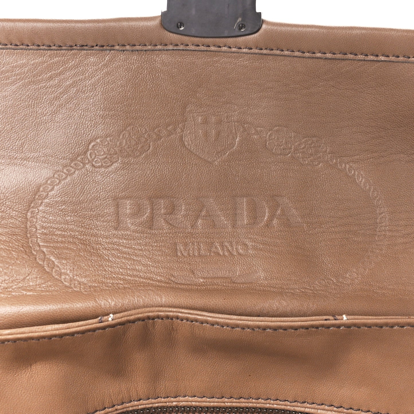 Nappa Antique Stitched Flap Cammeo