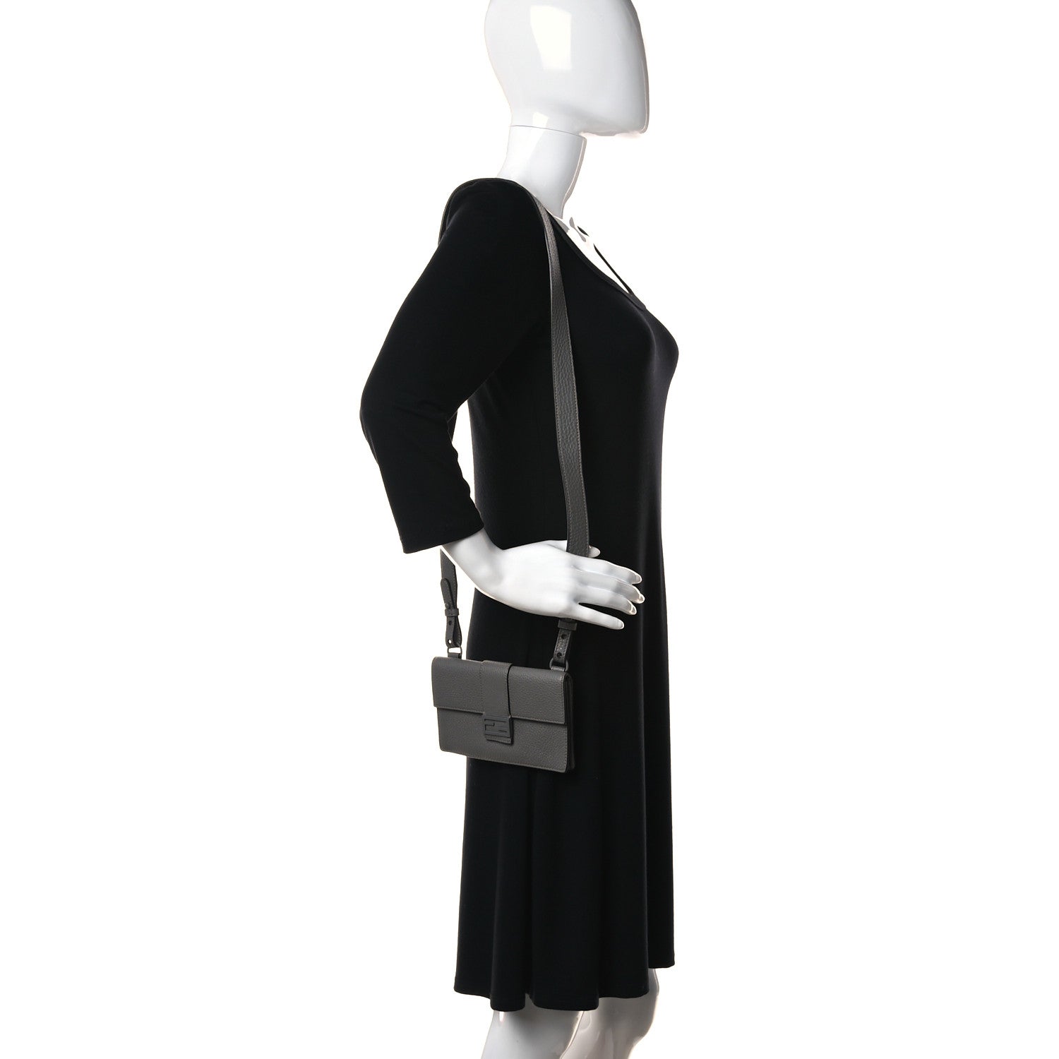 Fendi Cuoio Romano Monochrome Baguette Belt Pouch Argilla 2 of 11