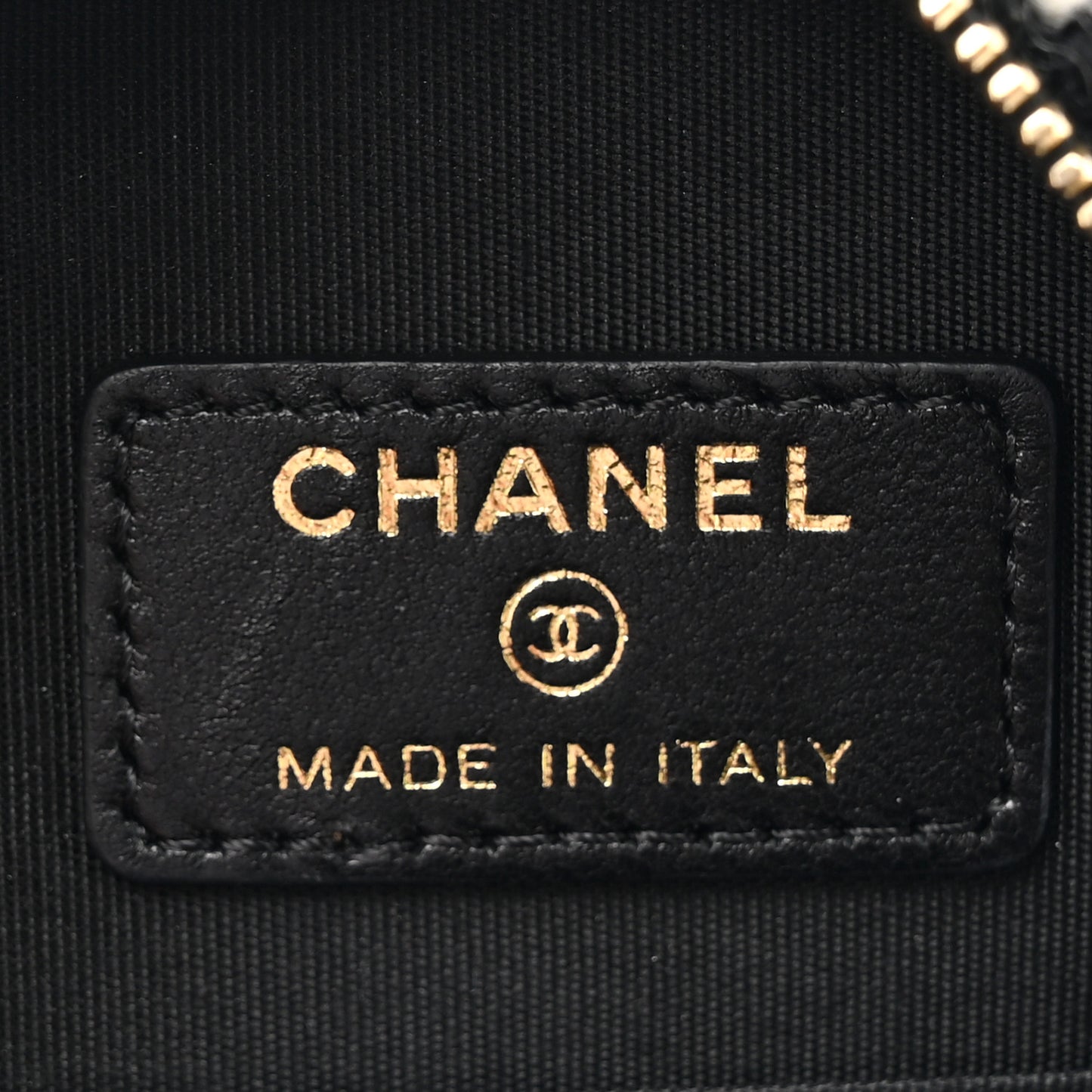 Wool Tweed Lambskin Quilted Chanel 19 Round Clutch With Chain and Coin Purse Black White