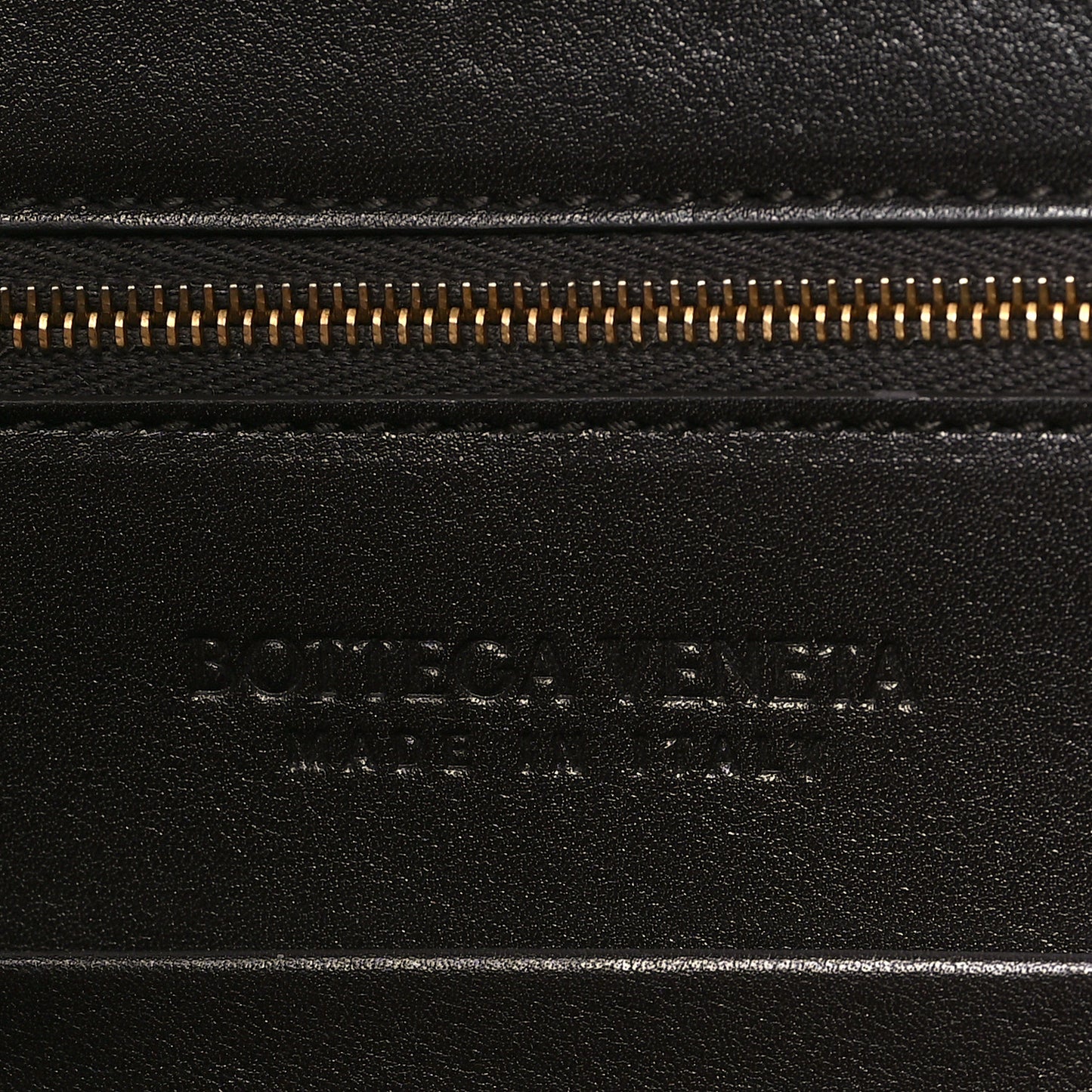 Grainy Calfskin Merino Wool Small Arco Fondant