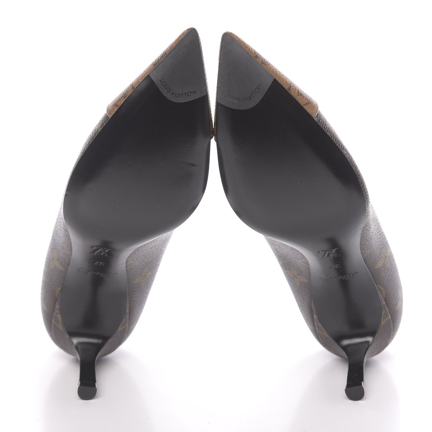 Reverse Monogram Cherie Pumps 37