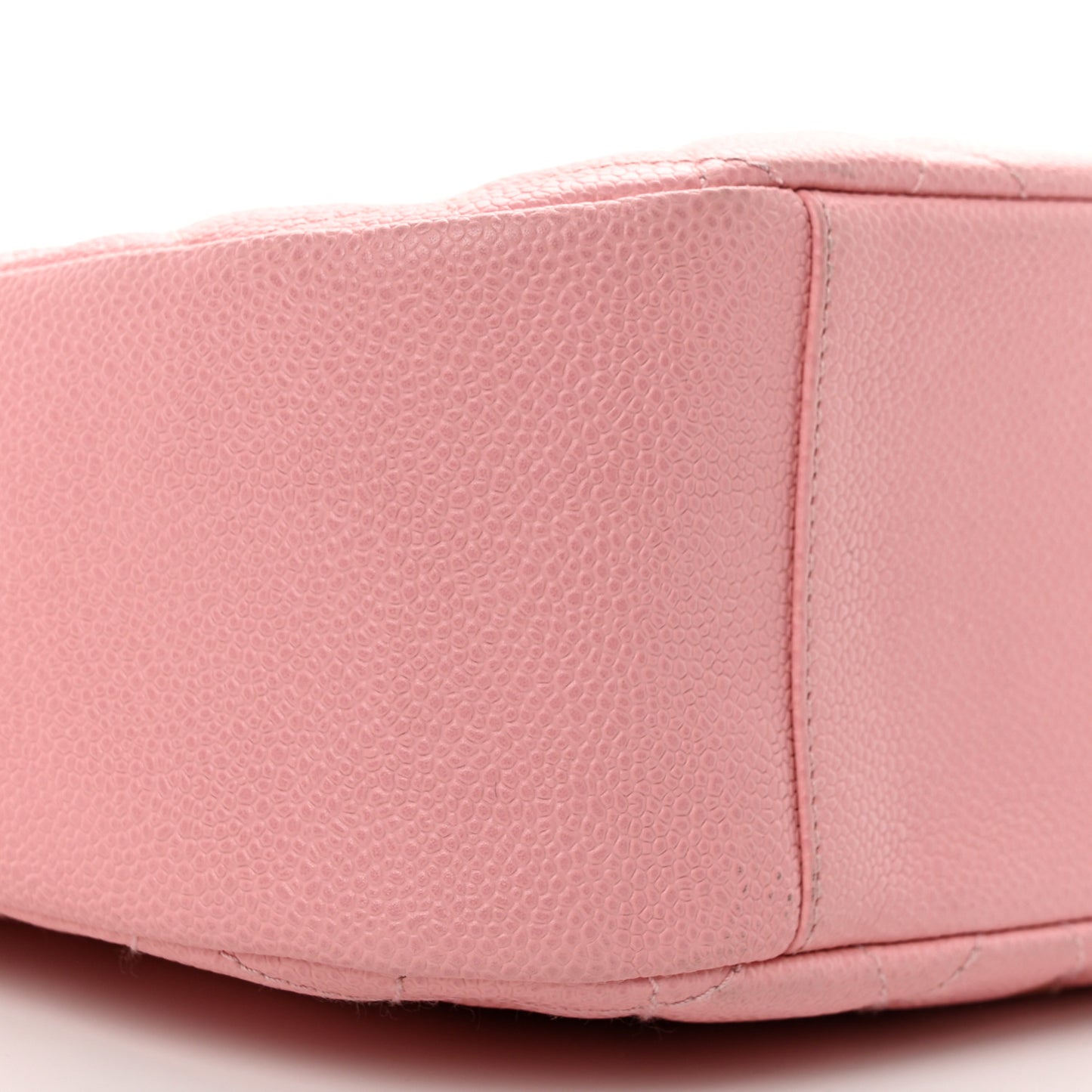 Caviar Quilted Timeless CC Shoulder Bag Pink